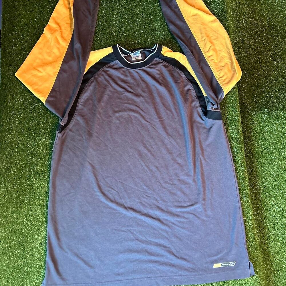 Reebok Men's T-shirt